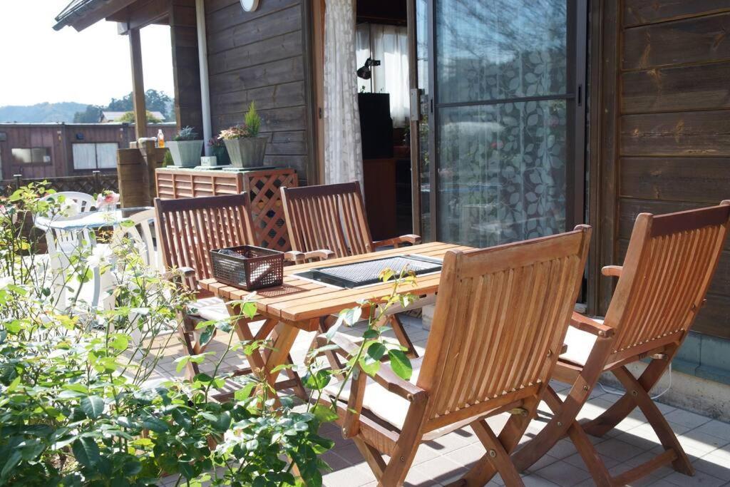 Log House Tomi-chan's House / Private Building Ferienhaus Echizen (Fukui)
