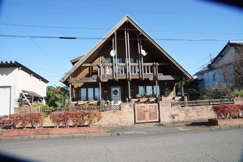 Ferienhaus Log House Tomi-chan's House / Private Building Echizen (Fukui)